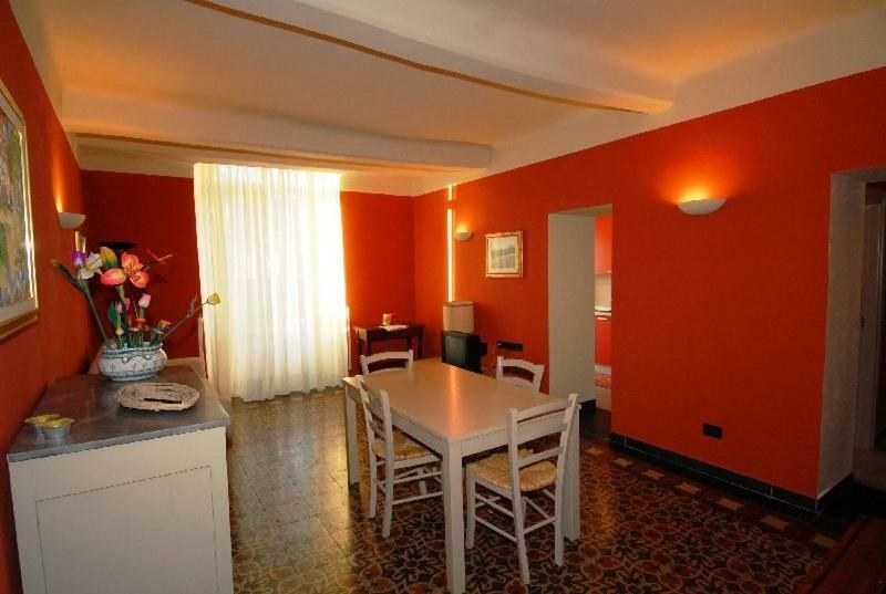 La Casa Di Nonno Gino Apartment Levanto Luaran gambar